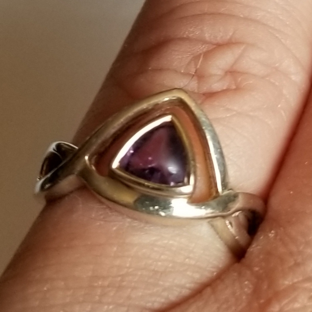 .925 AMETHYST RING - Picture 2 of 4